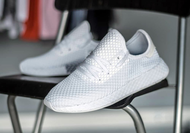 Triple 2024 white deerupt