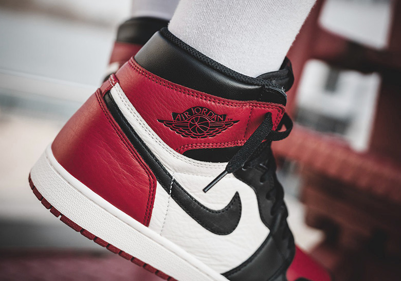 Jordan 1s bred on sale toes