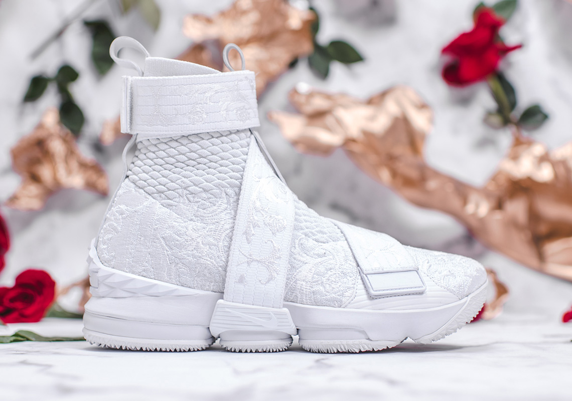 KITH Nike LeBron 15 LA City Of Angels Release Info | SneakerNews.com