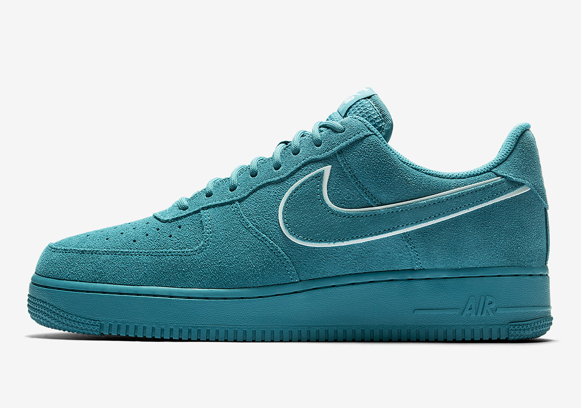 Nike Air Force 1 Low “Olive Suede” Arrives With Reflective