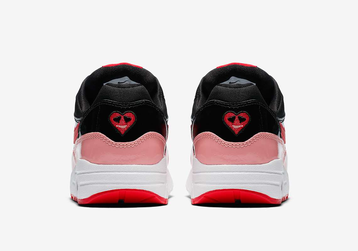 Nike Air Max 1 Kids Valentines Day Ao1026 001 Available Now 4