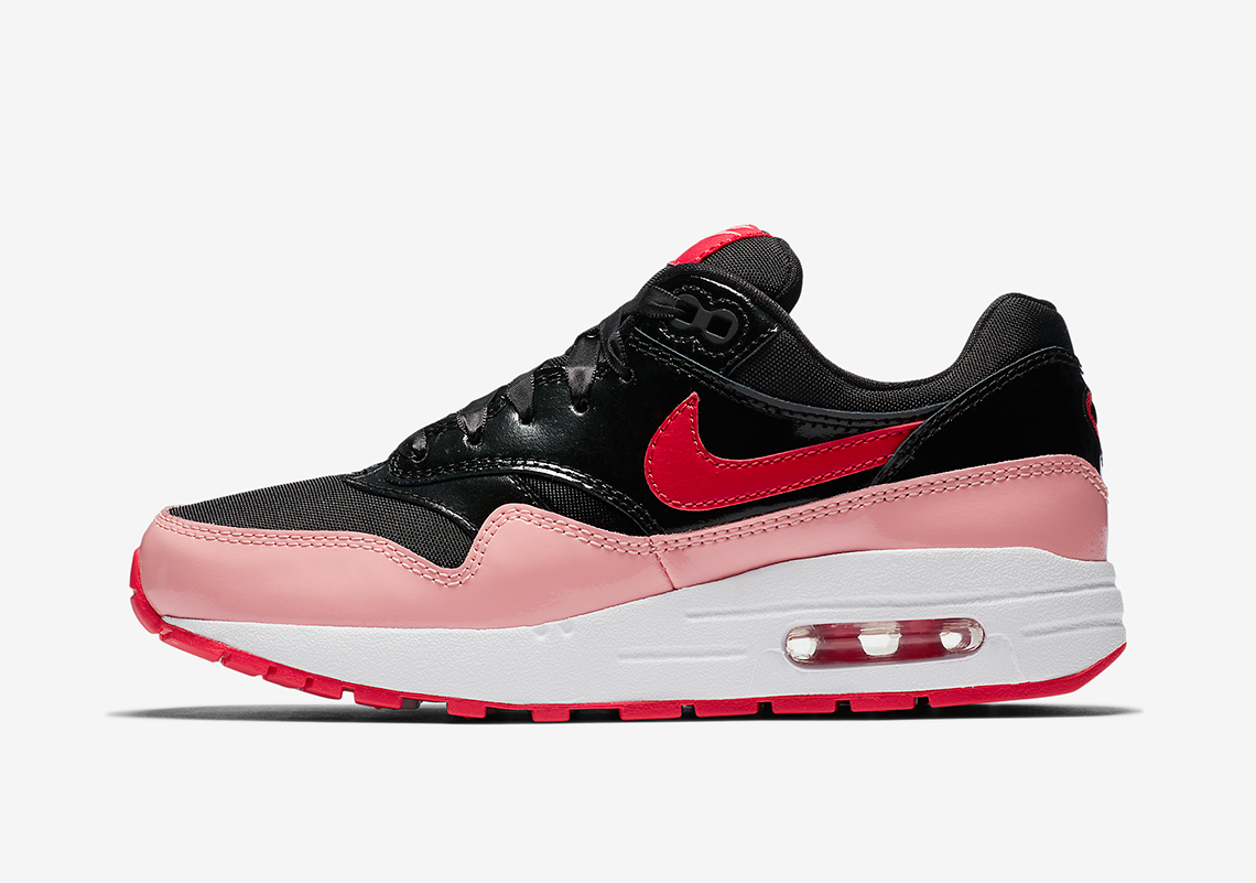 Nike Air Max 1 Kids Valentines Day Ao1026 001 Available Now 5
