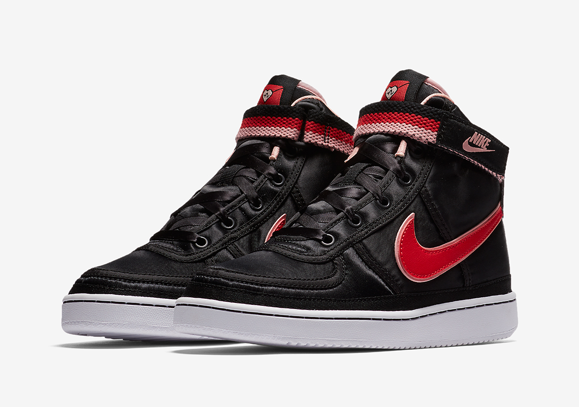 Nike Vandal High Supreme Kids Valentines Day Aq3713 001 Available Now 2