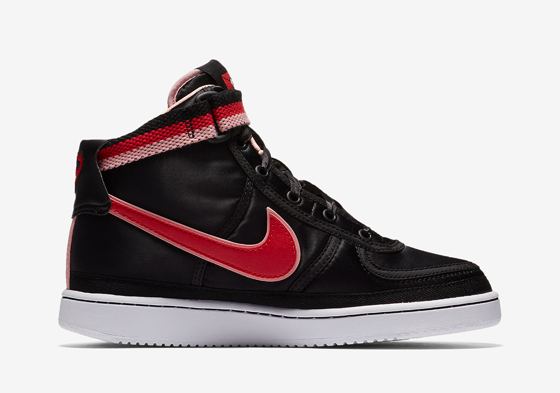 Nike Vandal High Supreme Kids Valentines Day Aq3713 001 Available Now 3