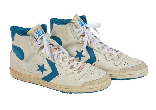 Michael 36-37-38-39-40 jordan’s Game-Worn Converse Shoes From 1982 Are Up For Auction