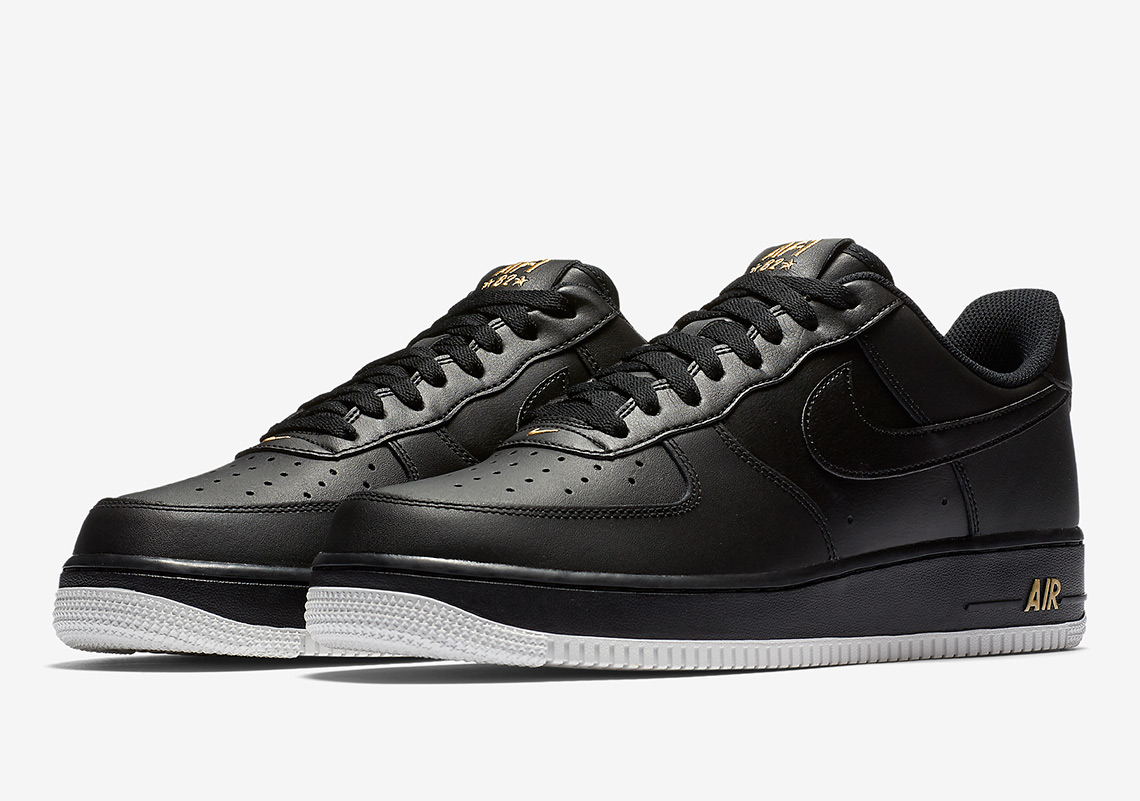 Nike Air Force 1 Low Crest Logo Coming Soon 4