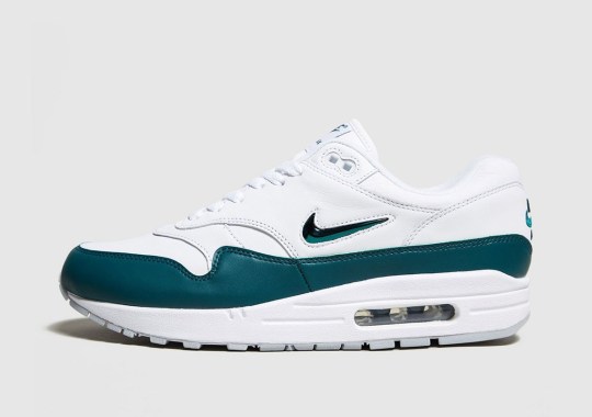 Nike Adds “Atomic Teal” To The Air Max 1 Jewel