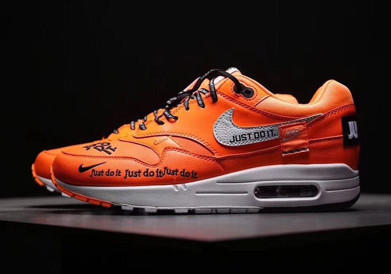 Invloed Beschikbaar hypothese Nike Air Max 1 "Just Do It" Orange Release Info | SneakerNews