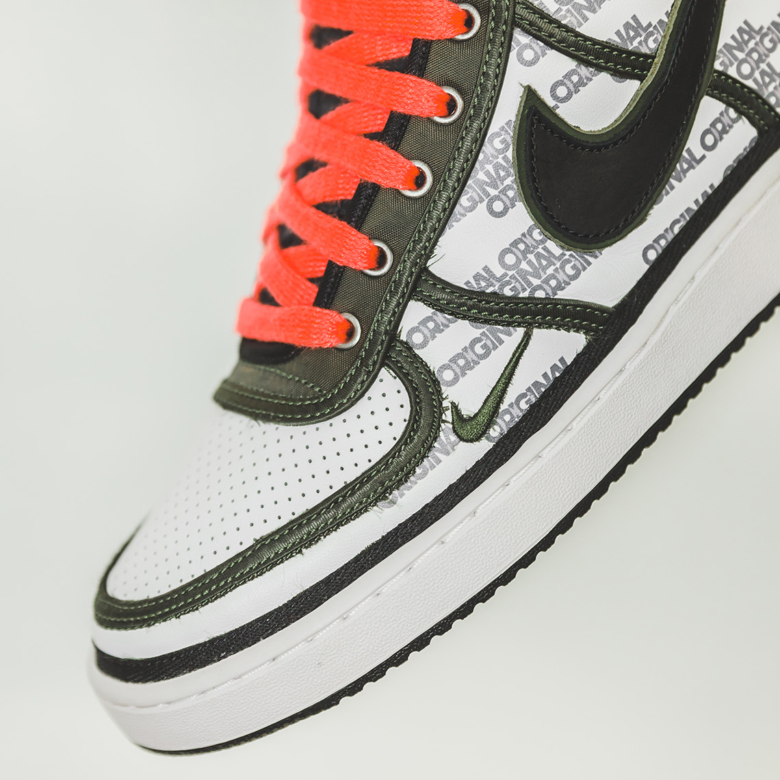 Nike on sale vandal history