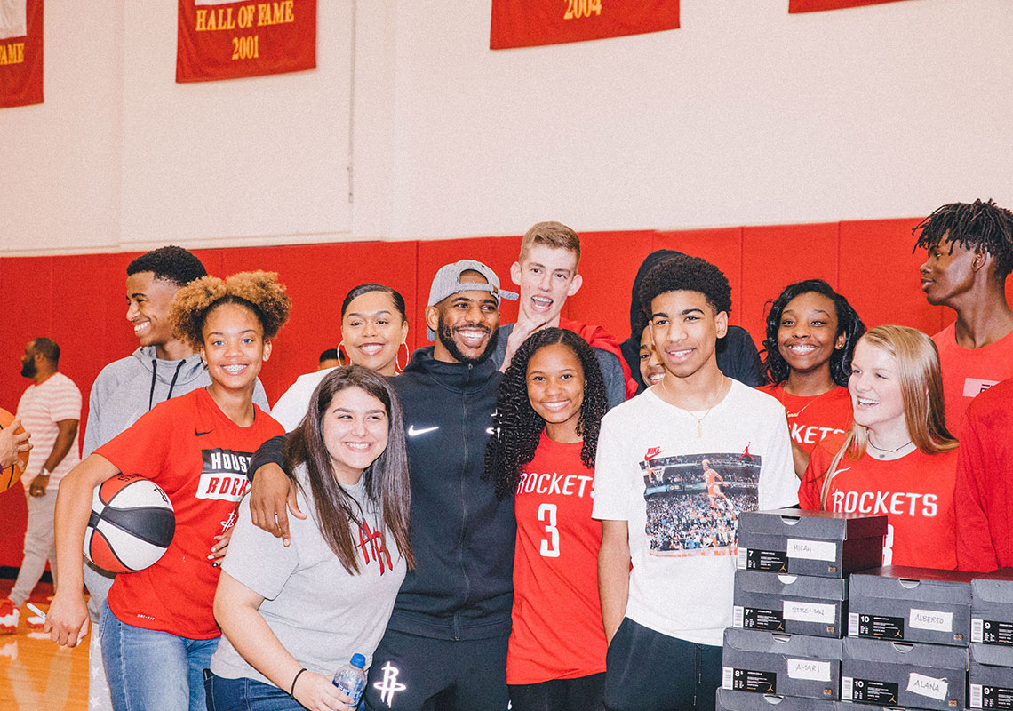 Chris Paul Dishes Out Free Pairs Of New RED Jordan Shoe To Houston-Area High School Basketball Teams