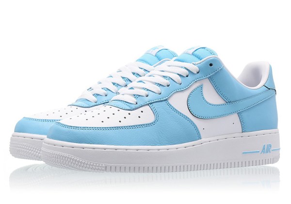 Nike Air Force 1 Low 