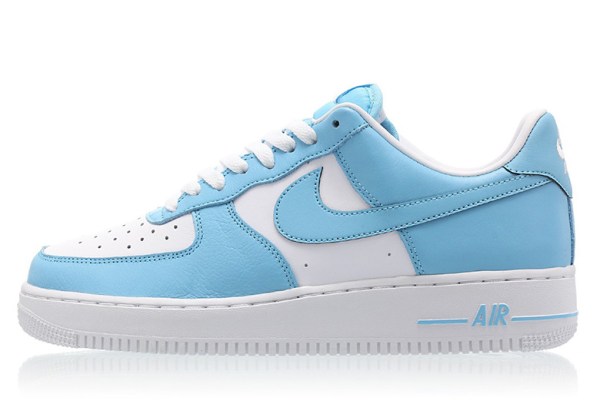 Nike Air Force 1 Low 