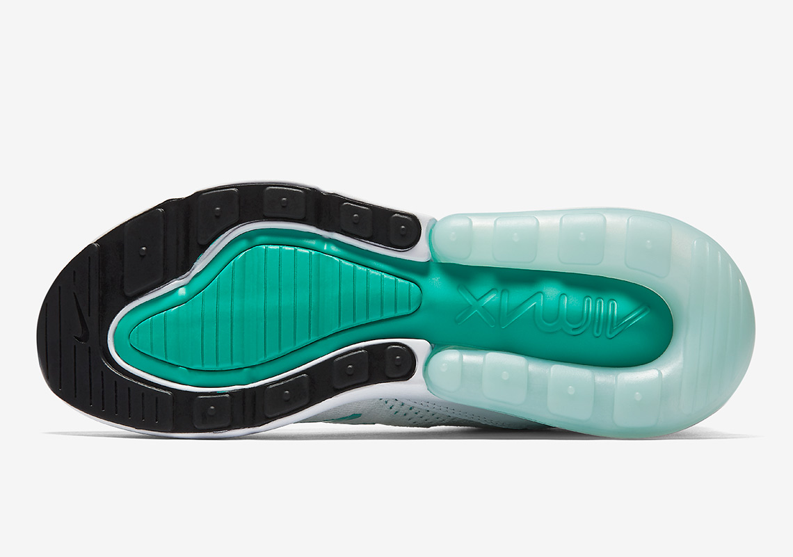 Denso gatear Fahrenheit Nike Air Max 270 Flyknit "Igloo" AH6803-301 Release Info | SneakerNews.com