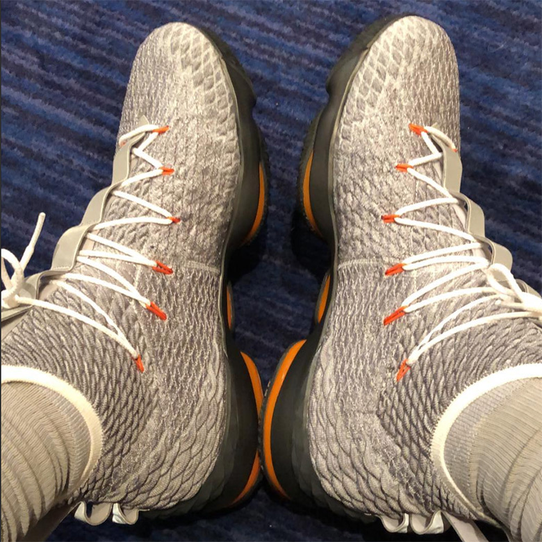 Lebron 15 outlet air max