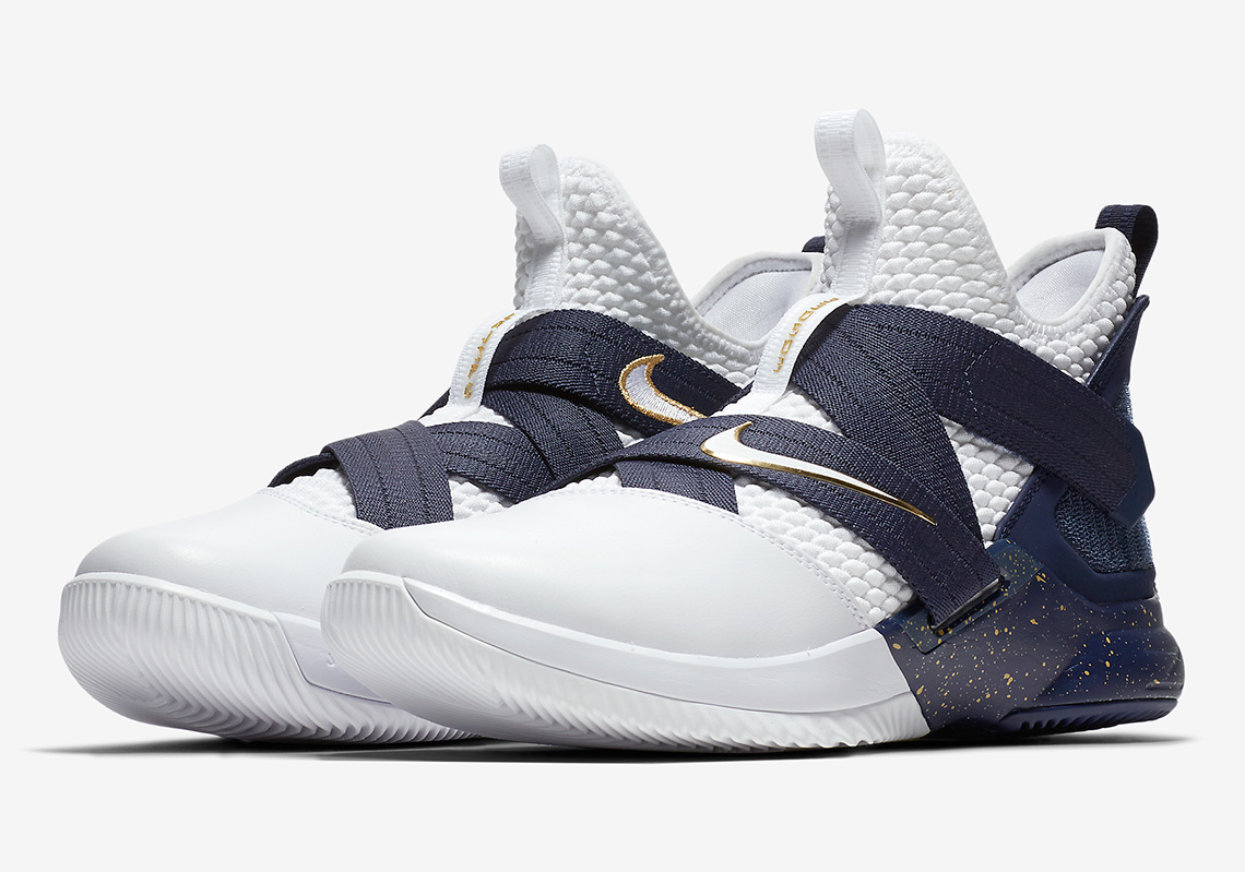 lebron soldier 12 champs