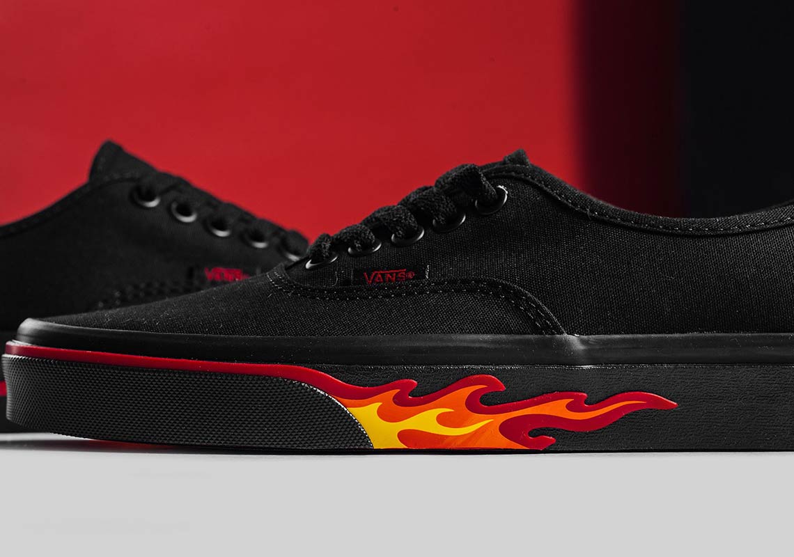 Vans Flame Wall Collection Vn0a38emq8q Vn0a38f7q8q Vn0a38g1q8q