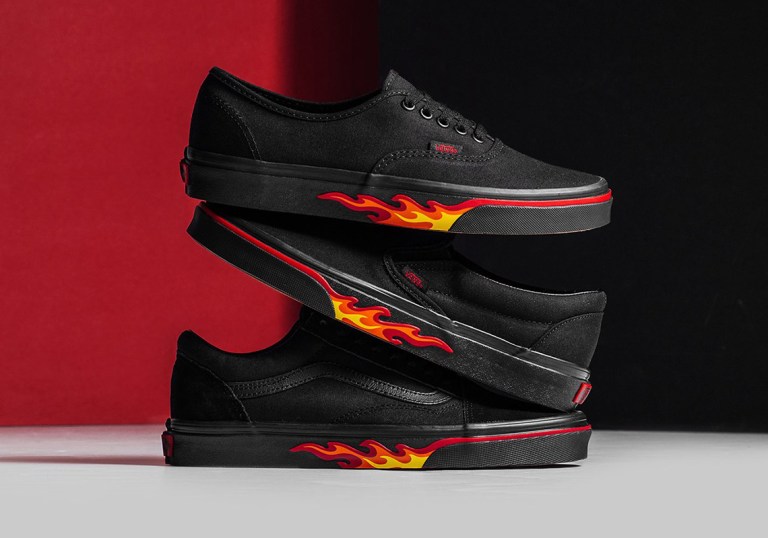 Vans Flame Wall Collection VN0A38EMQ8Q VN0A38F7Q8Q  display picture 1