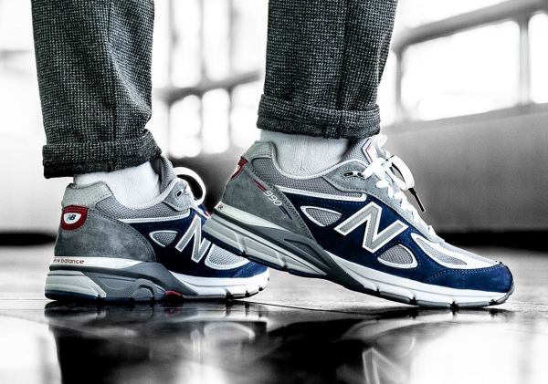 Villa/DTLR New Balance 990v4 Available Now | SneakerNews.com