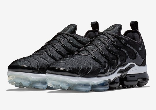 Expect The Nike Vapormax Plus In A Simple Black/White Colorway