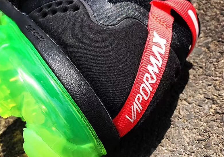 persuadir agitación Inconsciente Nike Vapormax Utility Black/Neon Soles First Look | SneakerNews.com
