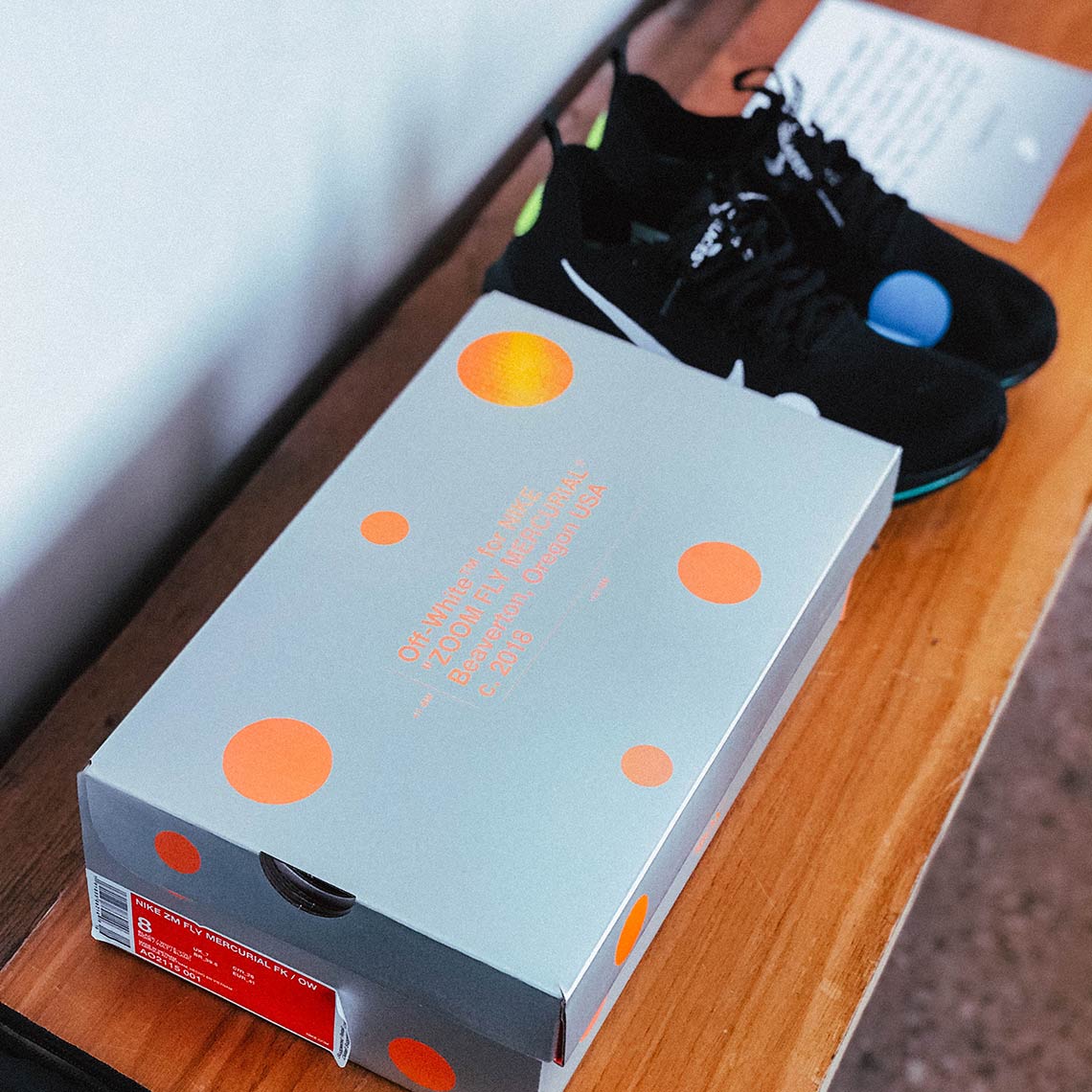 OFF WHITE x Nike Zoom Fly Mercurial Flyknit - Tag