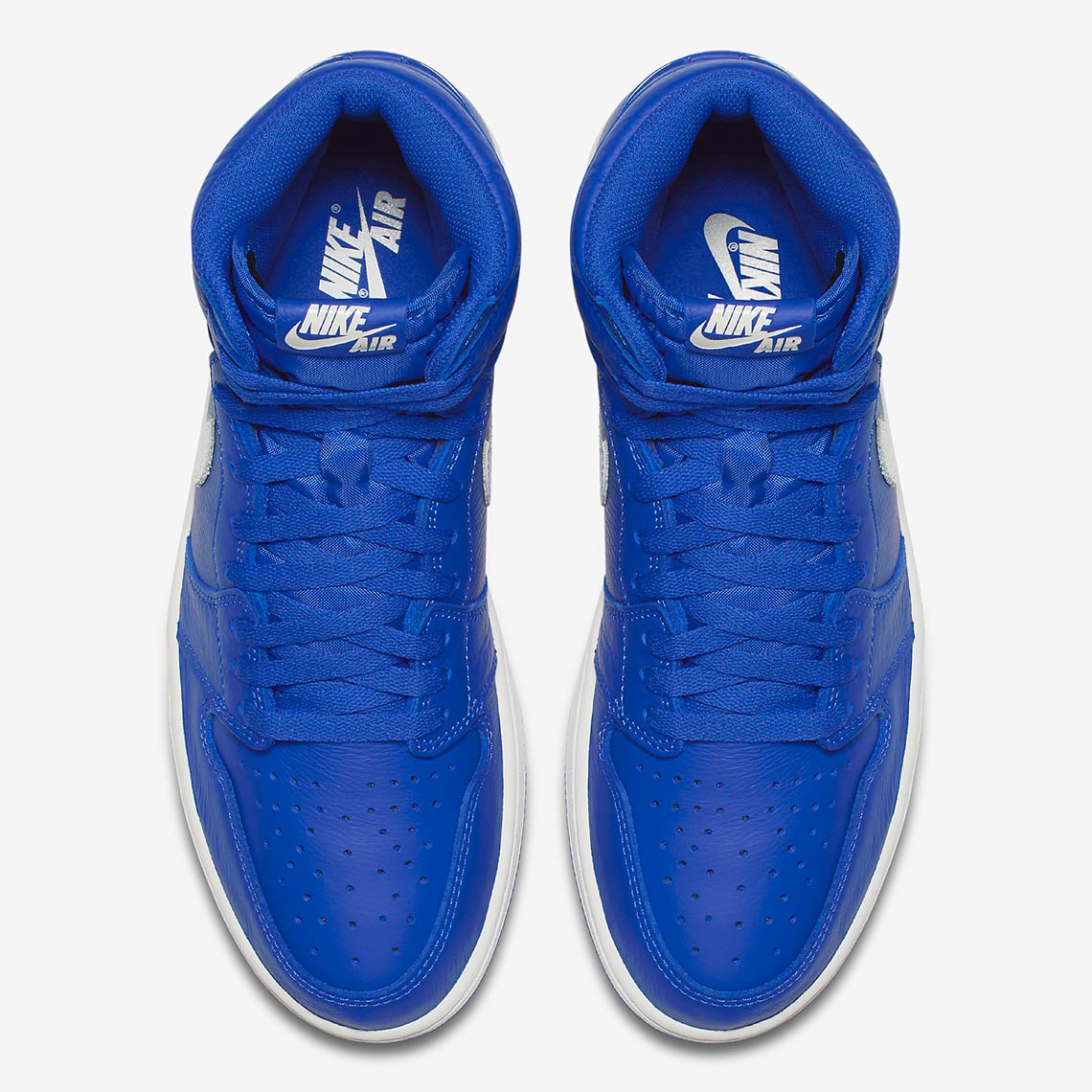 Jordan 1 Hyper Royal 555088 401 4