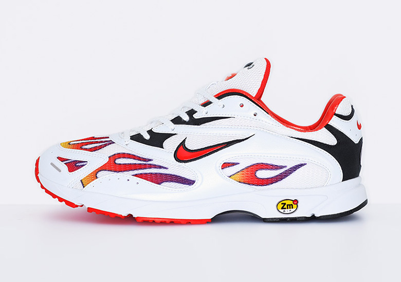 nike spectrum plus supreme