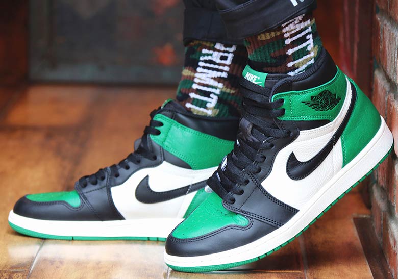 Air Jordan 1 Pine Green 555088 302 10