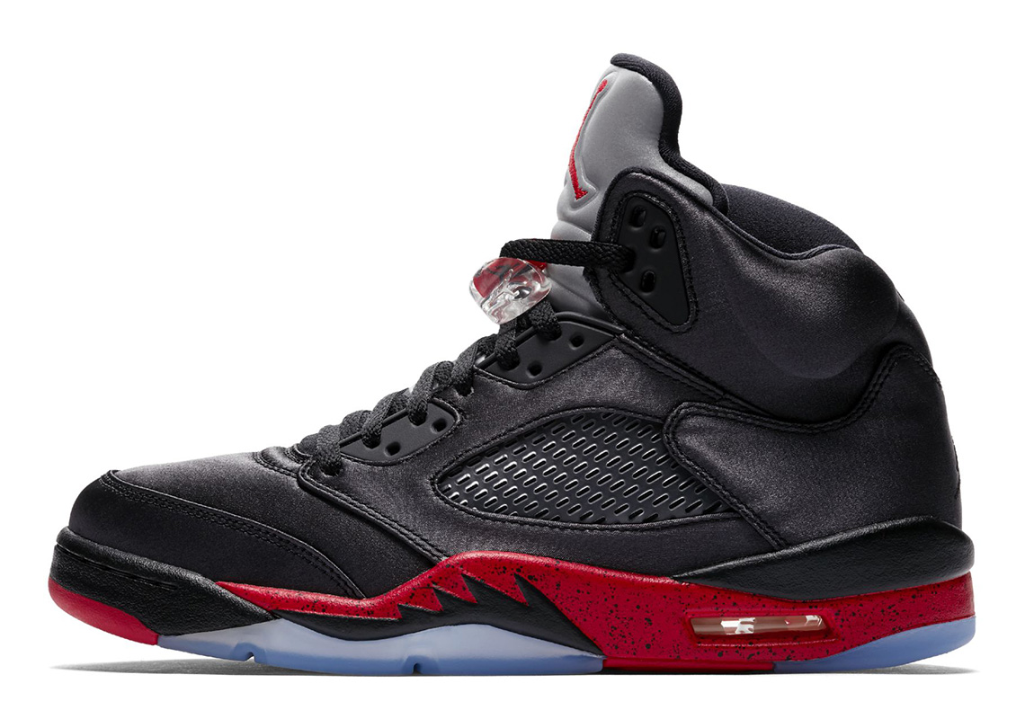 black and red jordan retro 5