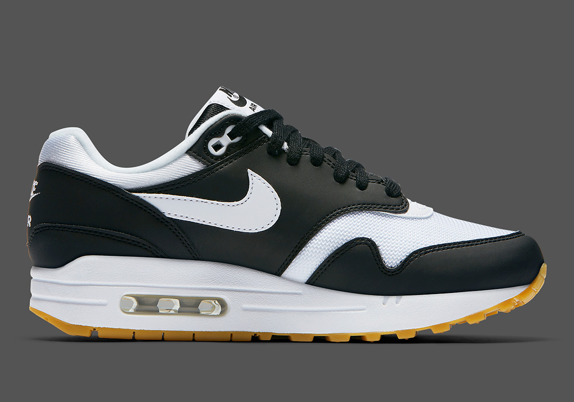 Nike air max hot sale one black gum