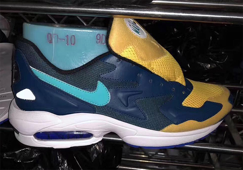 First Look At The Nike Air Max 2 Light ’94 Retro