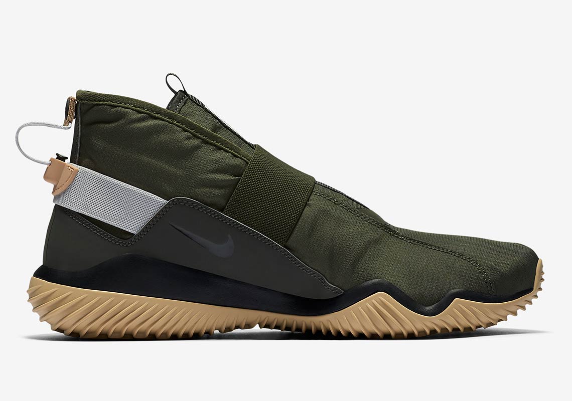 nike komyuter olive