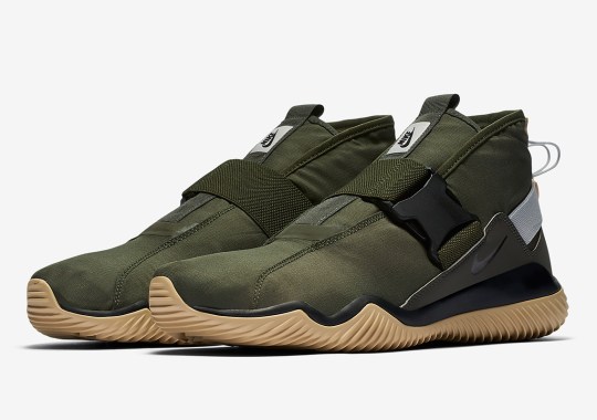 The Nike Komyuter Essential Is Available In Cargo Khaki