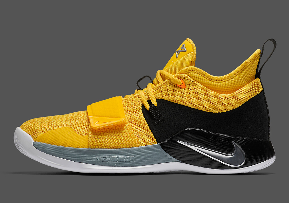 Nike PG 2.5 Amarillo Chrome Black BQ8452-700 | SneakerNews.com