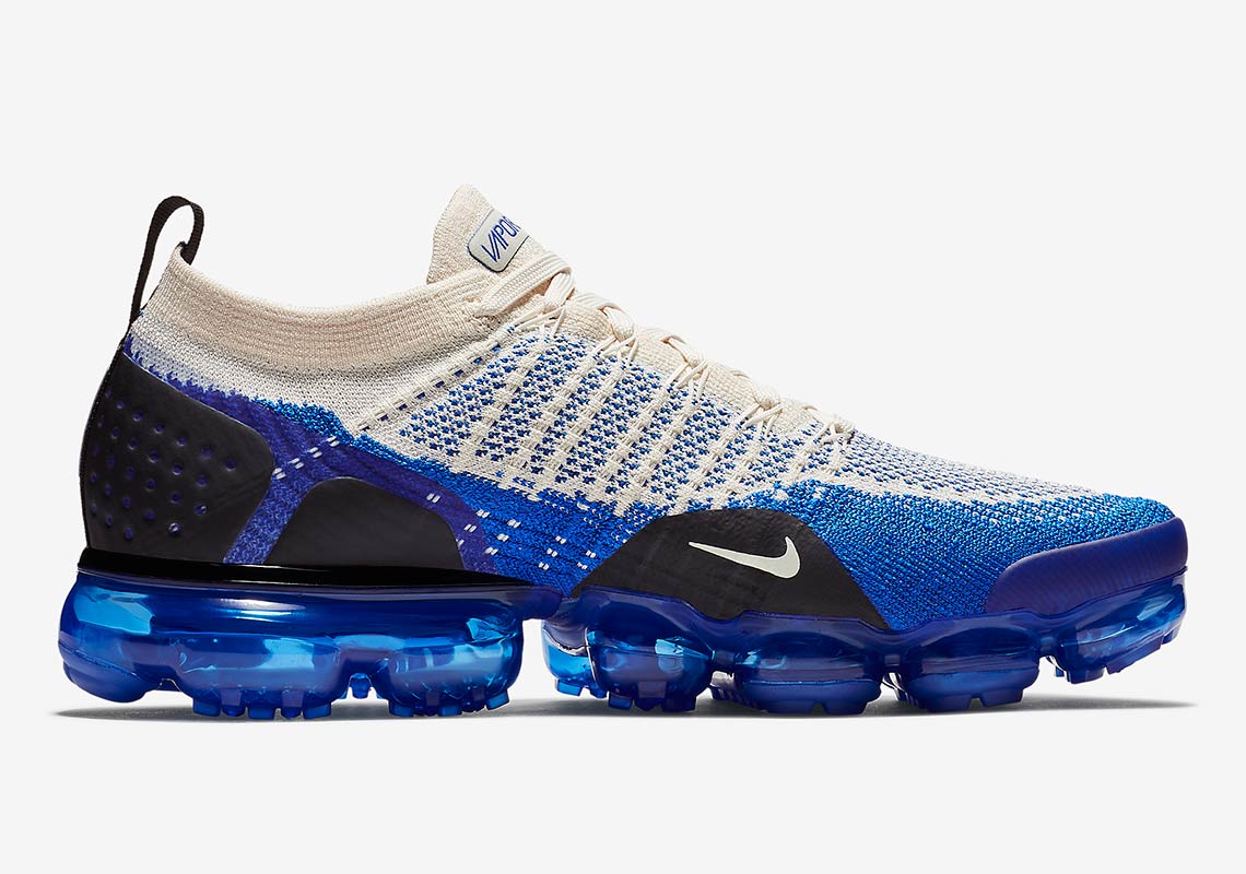 vapormax flyknit blue and white