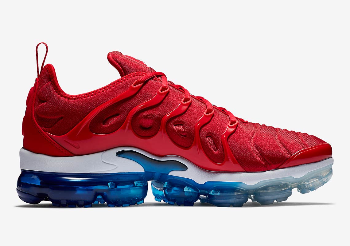 white red and blue vapormax
