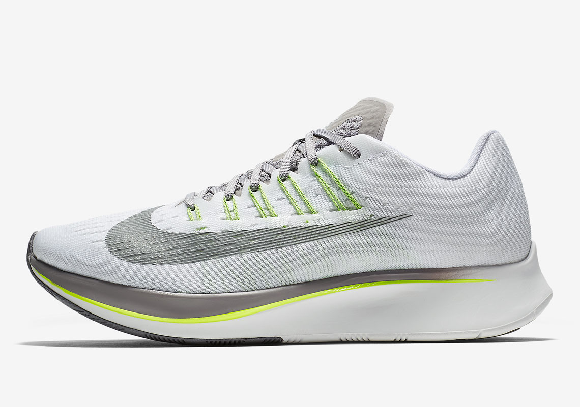 Nike Zoom Fly Volt 880848 101 4
