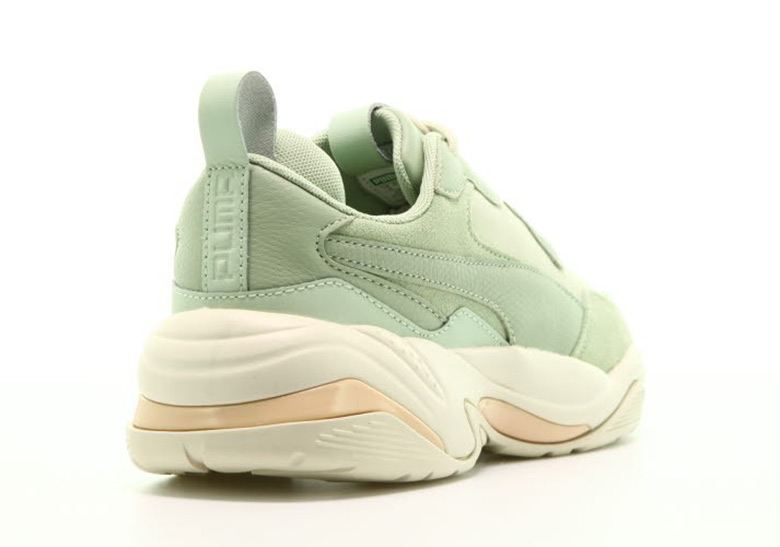 Puma thunder on sale desert footlocker