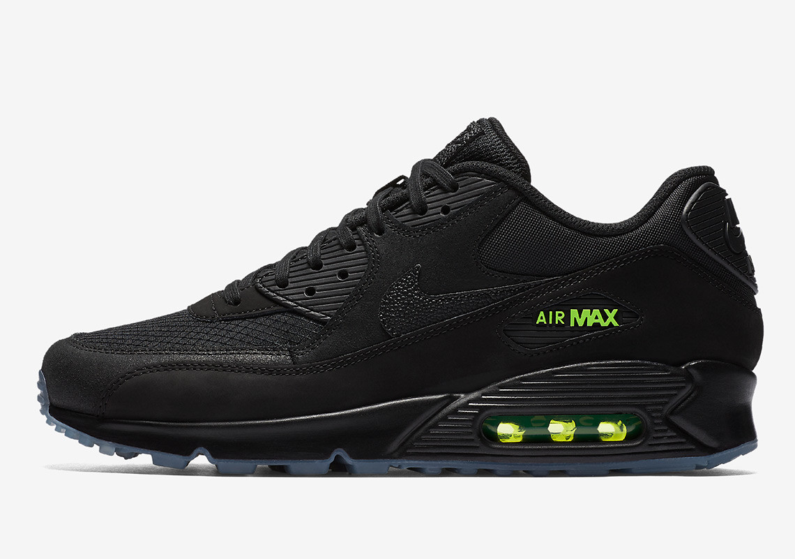 nike air max 90 night ops