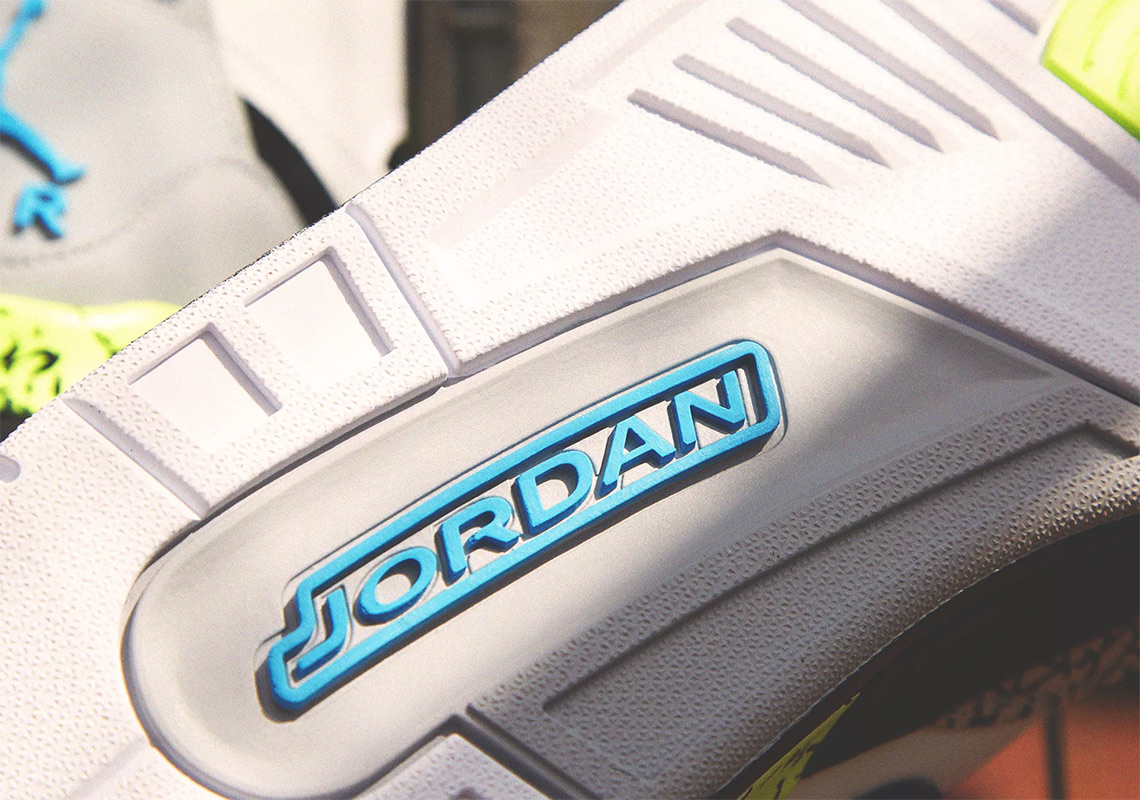 Where To Buy The Air Jordan 1 High OG Denim Aq4160 107 2