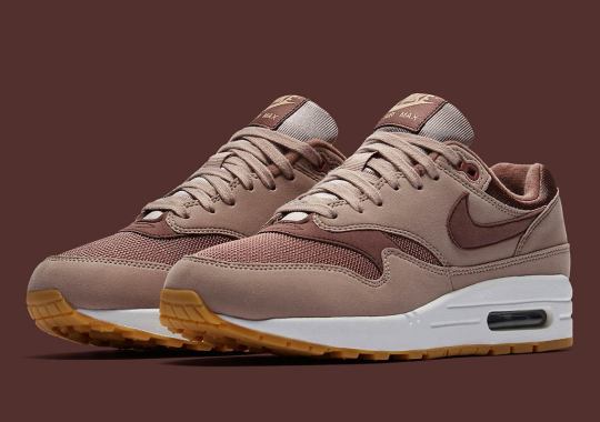 The Nike Air Max 1 For Women Debuts In “Diffused Taupe”