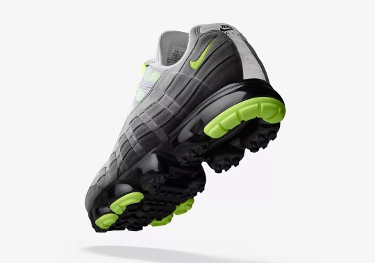 Nike Vapormax 95 Debuts In The OG Neon Colorway