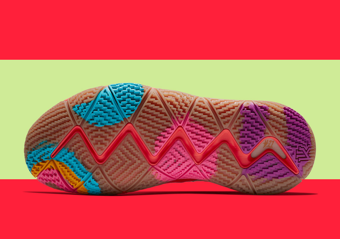 Foot locker kyrie 4 best sale lucky charms