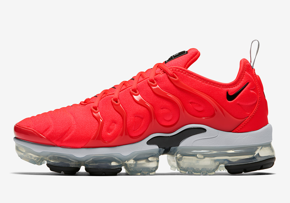 Air vapormax shop plus all red