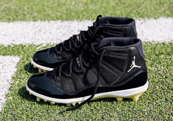 jumpman baseball cleats