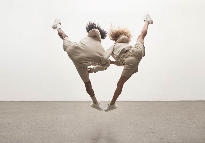 kanye west triple white yeezy