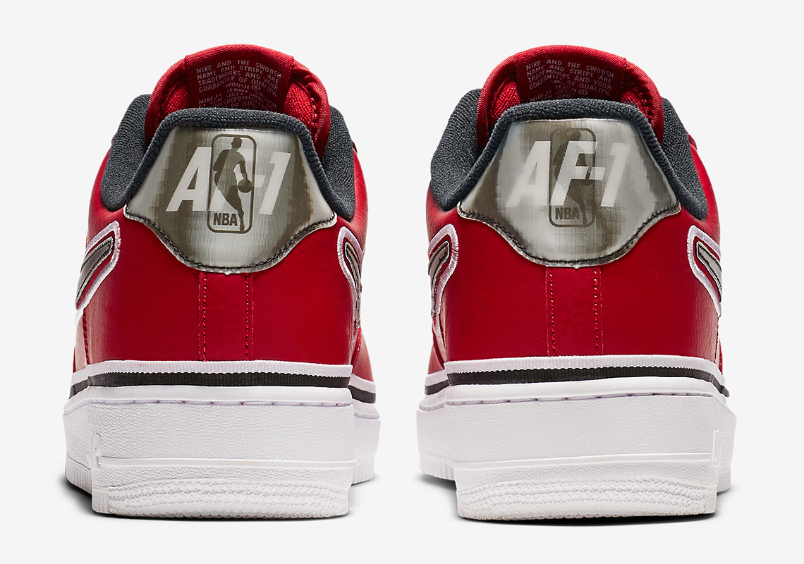 Nike Air Force 1 Bulls 2