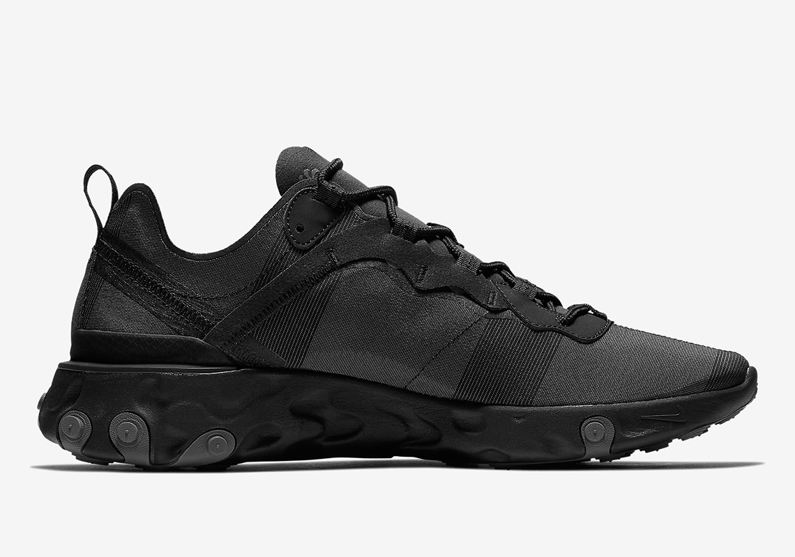 Nike react element on sale 55 all black