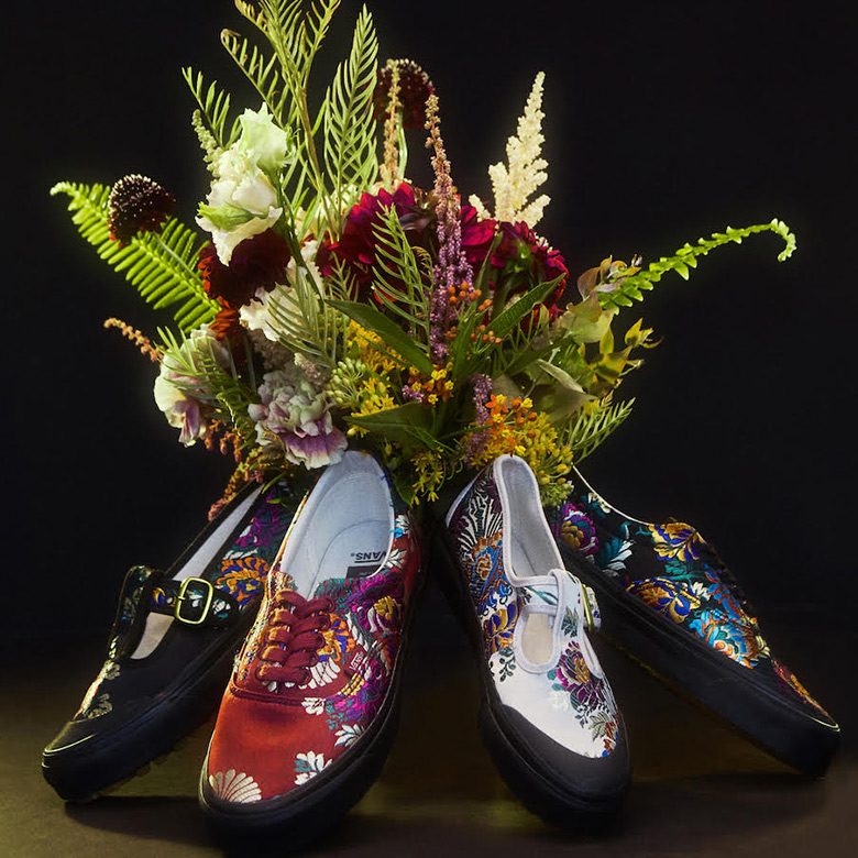 Openiong Ceremony Vans Satin Floral 3