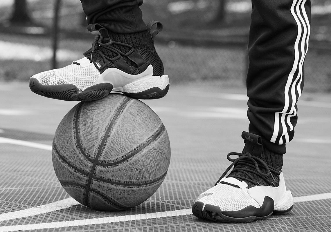 crazy byw on foot